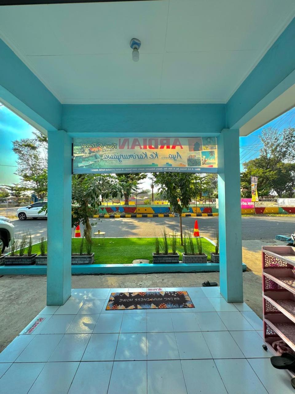 Ardian House Jepara Extérieur photo