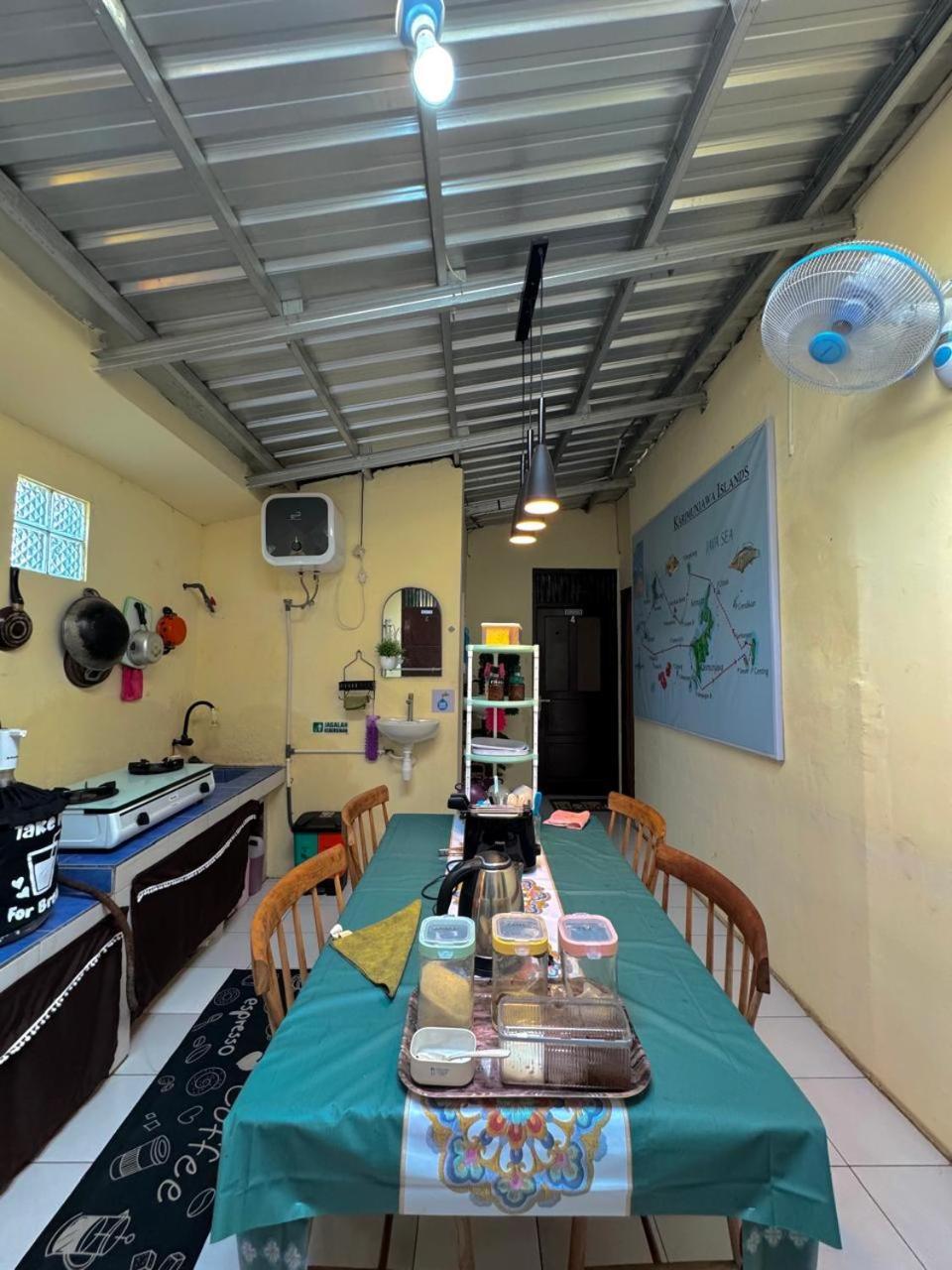 Ardian House Jepara Extérieur photo