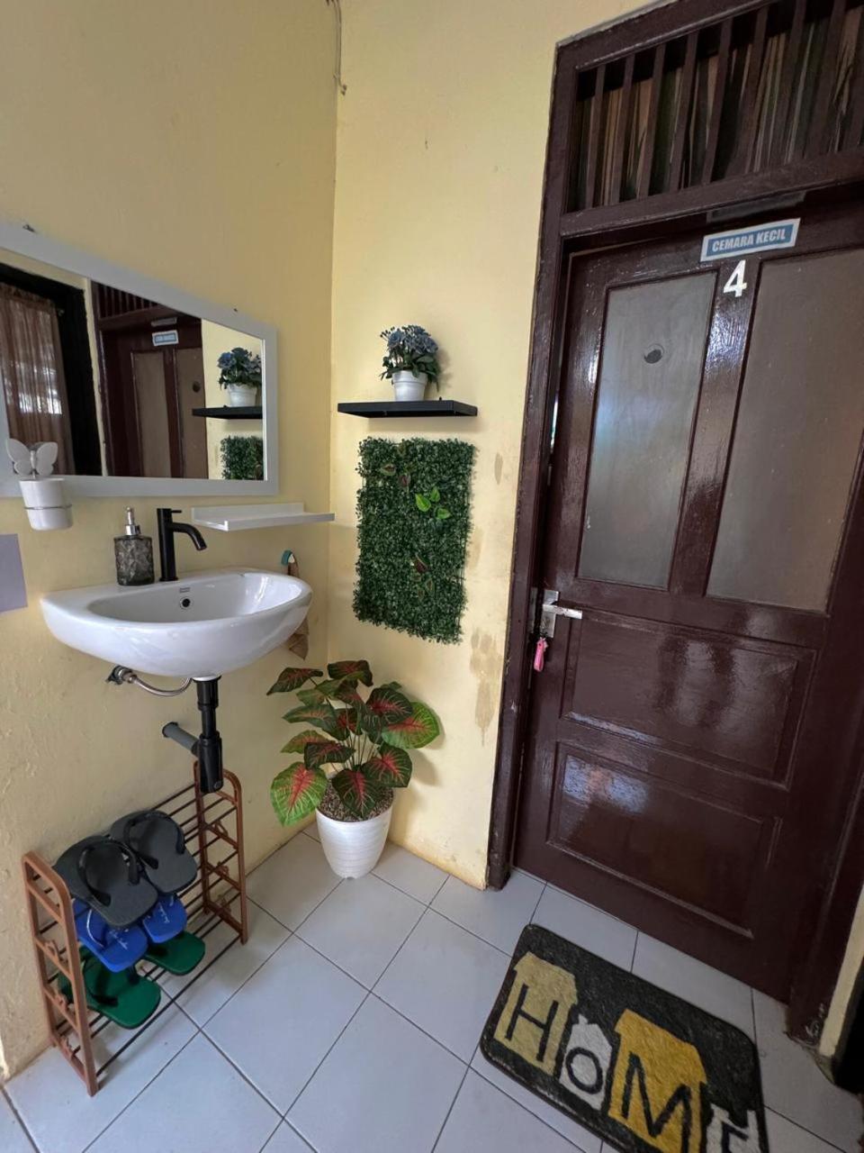 Ardian House Jepara Chambre photo